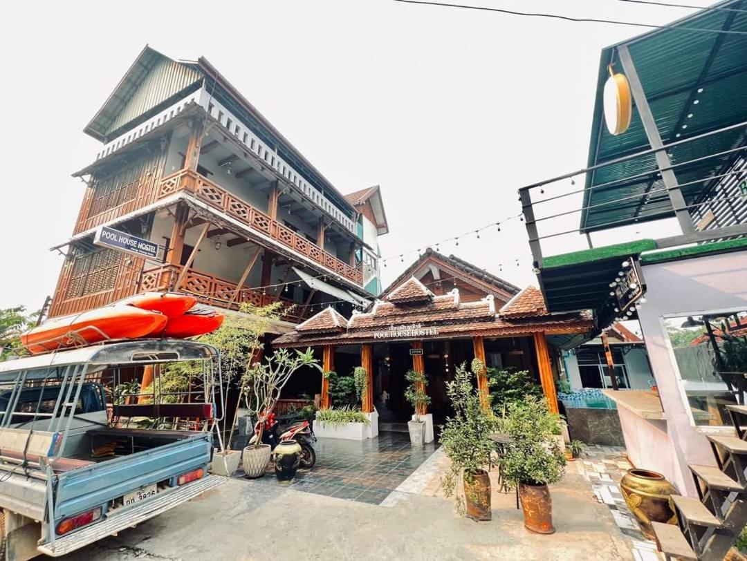 Vangvieng Pool House Hotel วังเวียง ภายนอก รูปภาพ